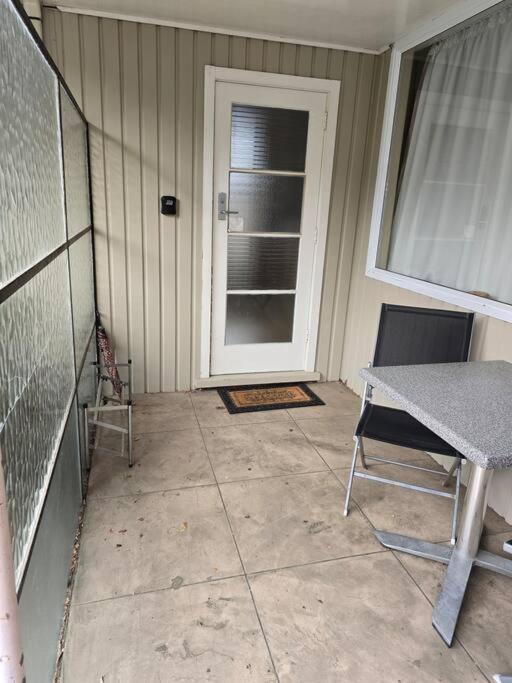 Chic Private Studio 5 Mins From Airport And Shops Christchurch Exterior photo